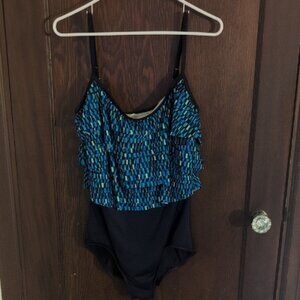 Maxine Of Hollywood Blue & Black Flattering One Piece Swimsuit Size 16